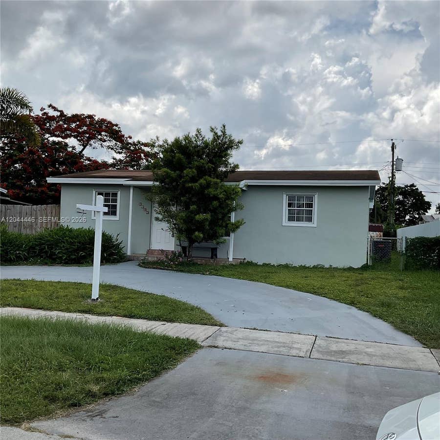 Property photo for 7395 Garfield Street, Hollywood, FL