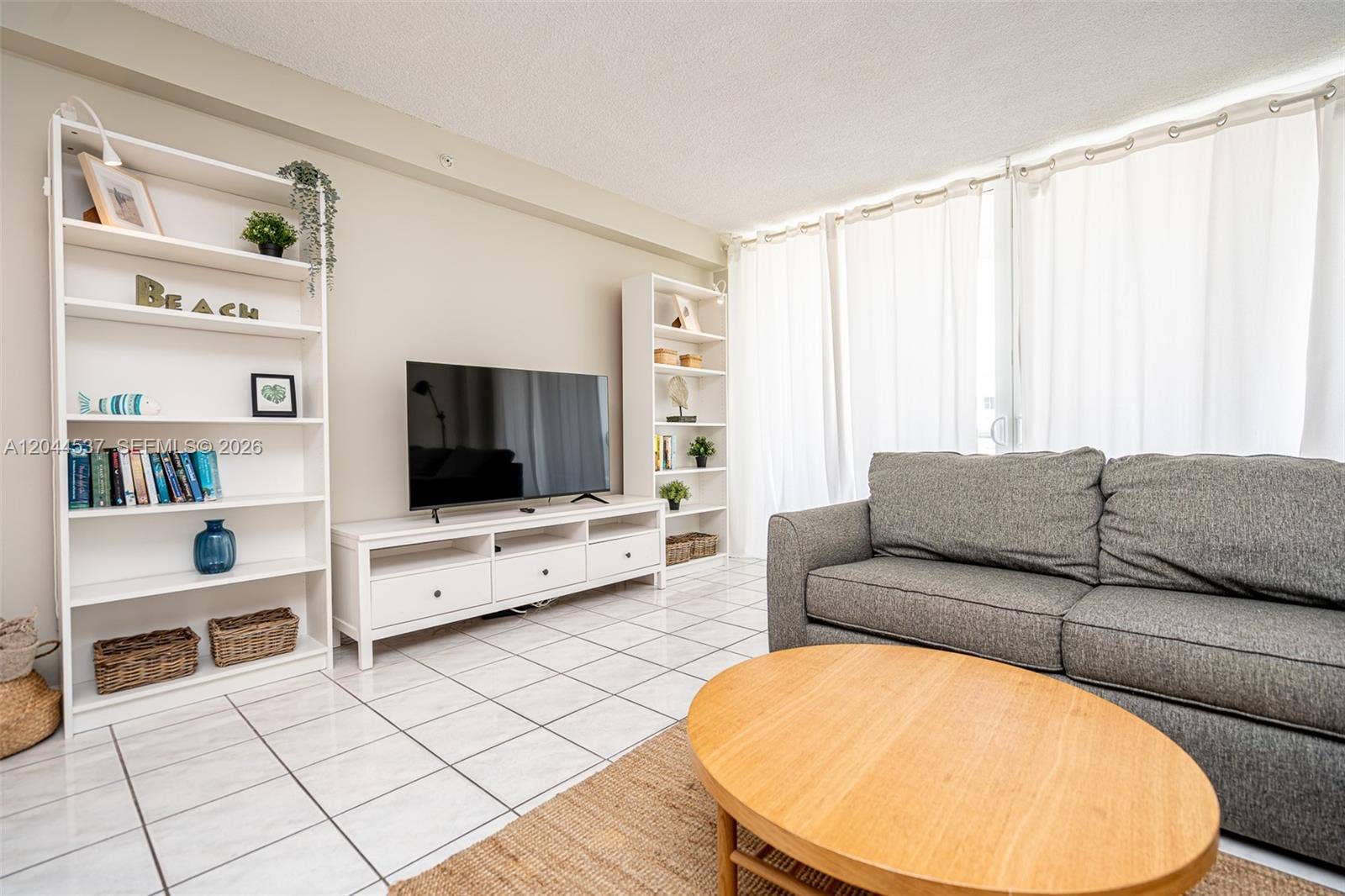 5601 Collins Avenue, #1517, Miami Beach, FL 33140 Photo 6