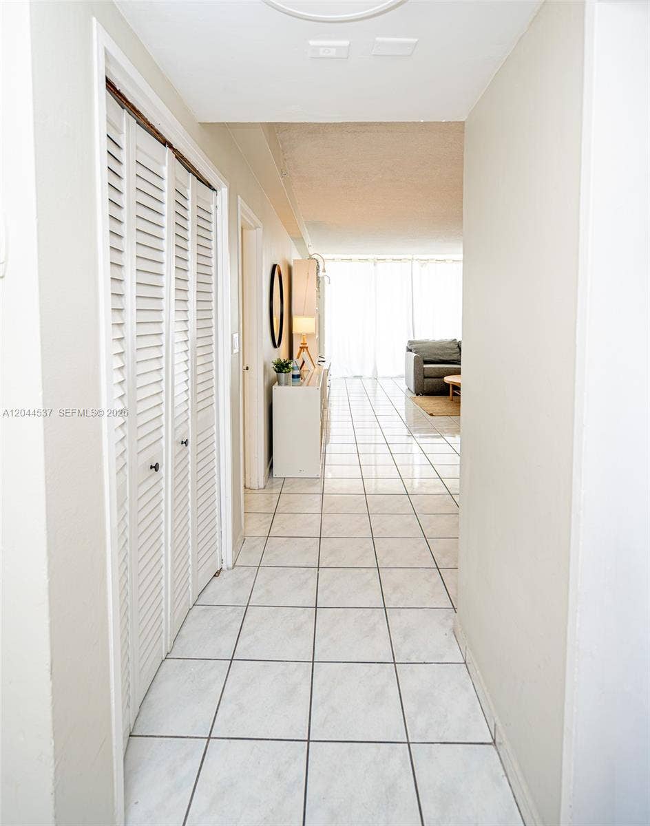 5601 Collins Avenue, #1517, Miami Beach, FL 33140 Photo 28