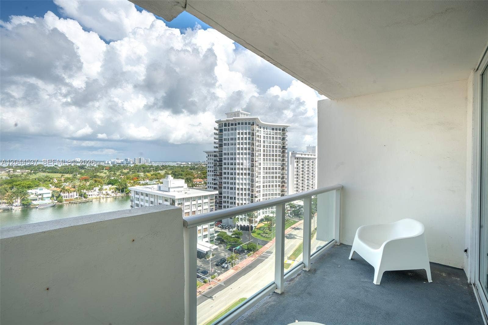 5601 Collins Avenue, #1517, Miami Beach, FL 33140 Photo 9