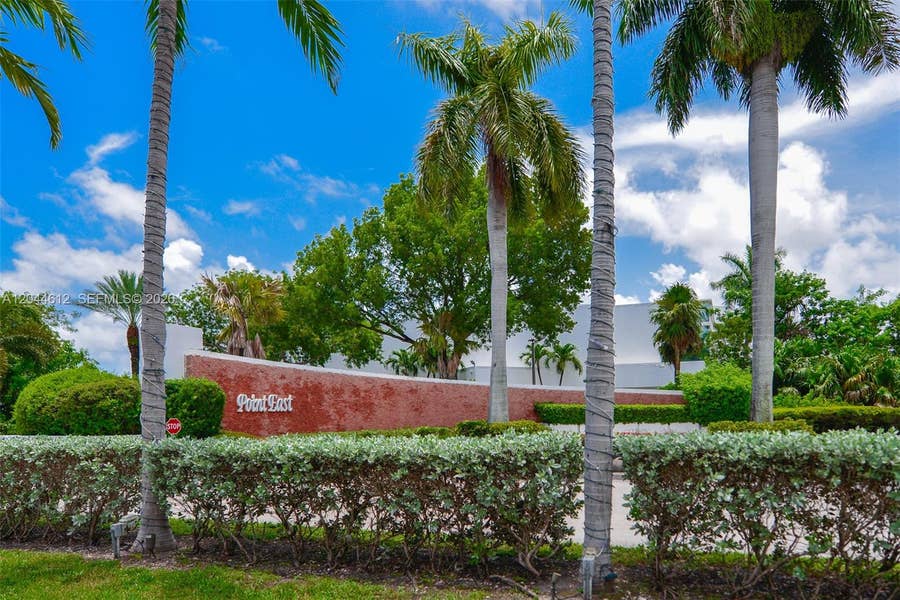 Property photo for 2851 Leonard Drive, #J505, Aventura, FL