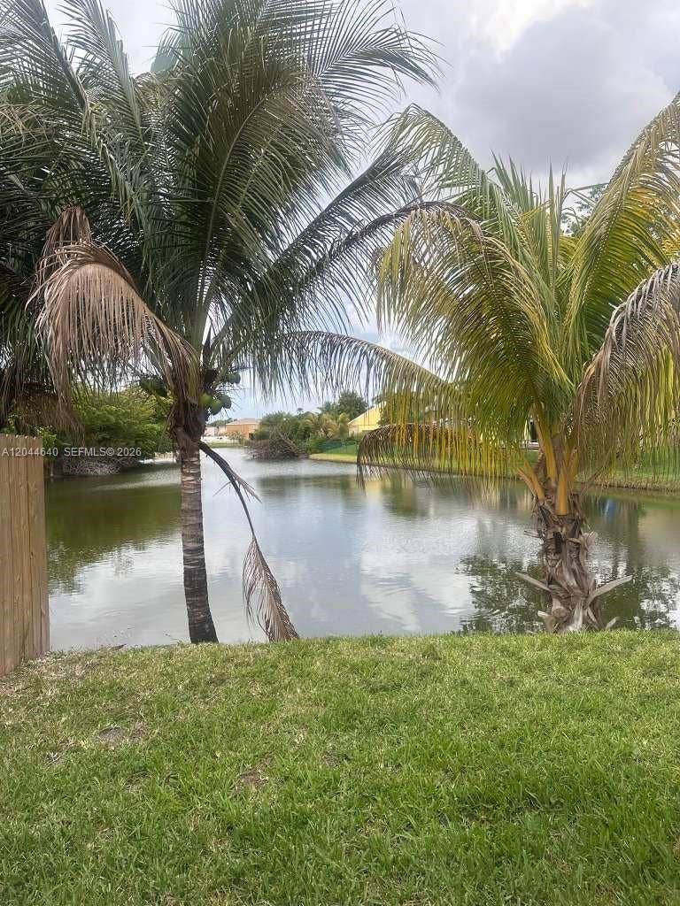 2730 Cypress Avenue, Miramar, FL 33025 Photo 6