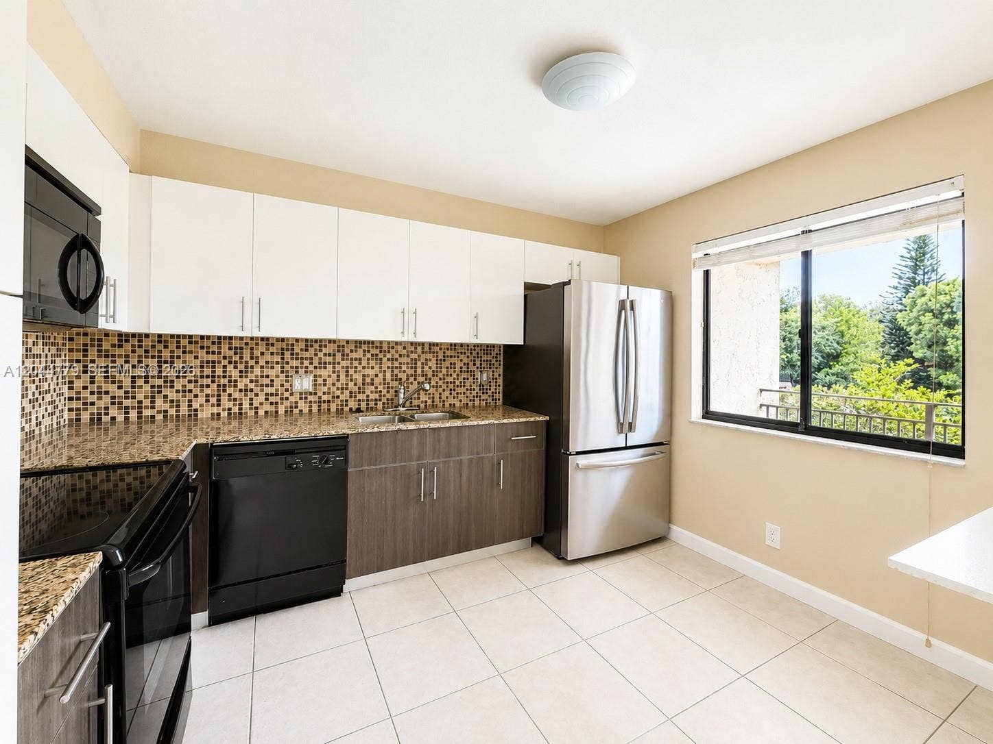 405 Lakeview Drive, #202, Weston, Weston, FL 33326 Photo 3