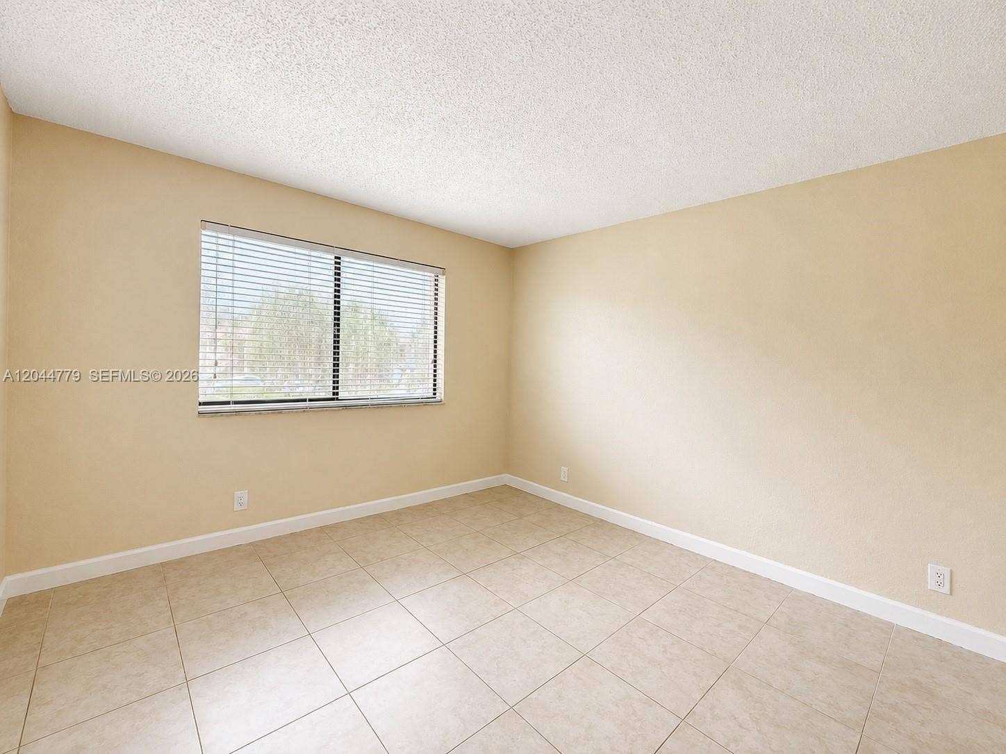 405 Lakeview Drive, #202, Weston, Weston, FL 33326 Photo 12