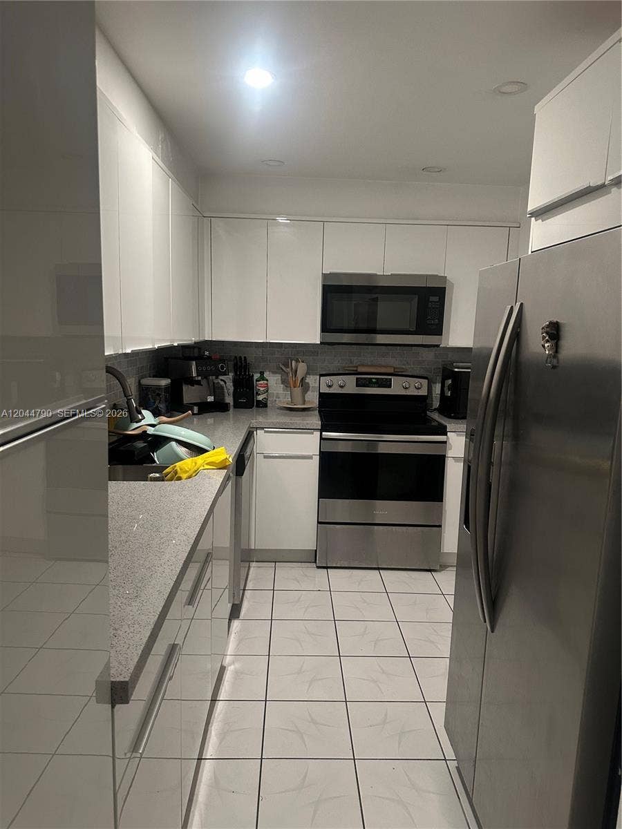 9225 Collins Avenue, #303, Surfside, Surfside, FL 33154 Photo 9