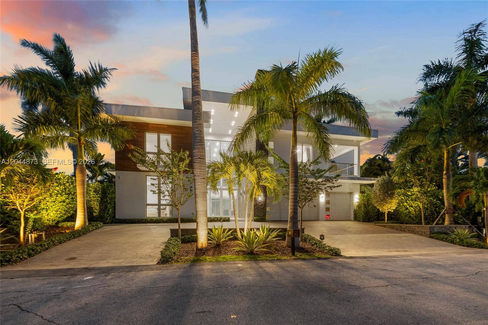 91 Fiesta Way, Fort Lauderdale, FL 33301 Photo 1
