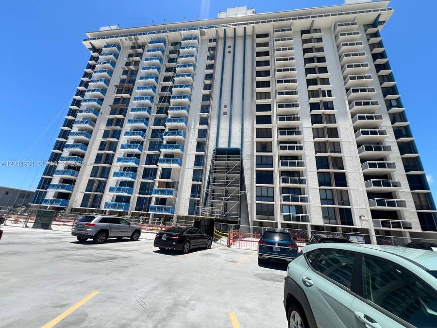 Property photo for 1600 S Ocean Drive, #18C, Hollywood, FL