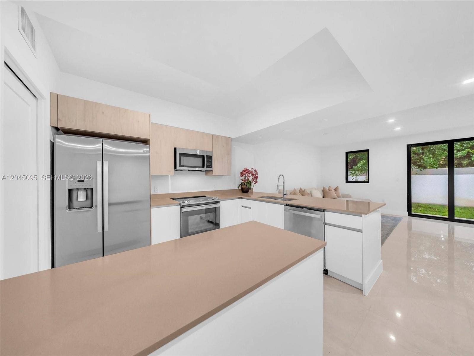 5505 W Oak Way, Dania, Dania Beach, FL 33314 Photo 4