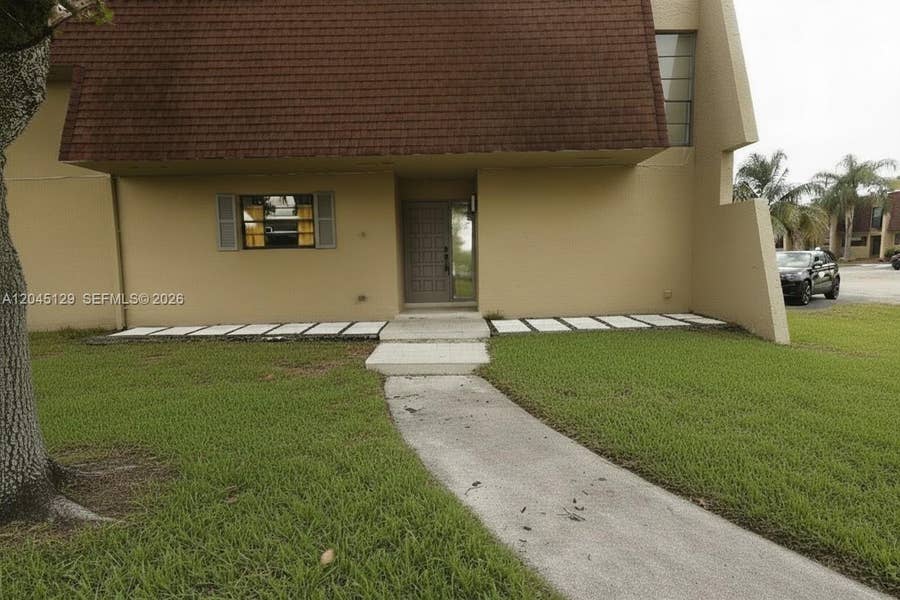Property photo for 8985 Palm Tree Lane, #8985, Pembroke Pines, FL