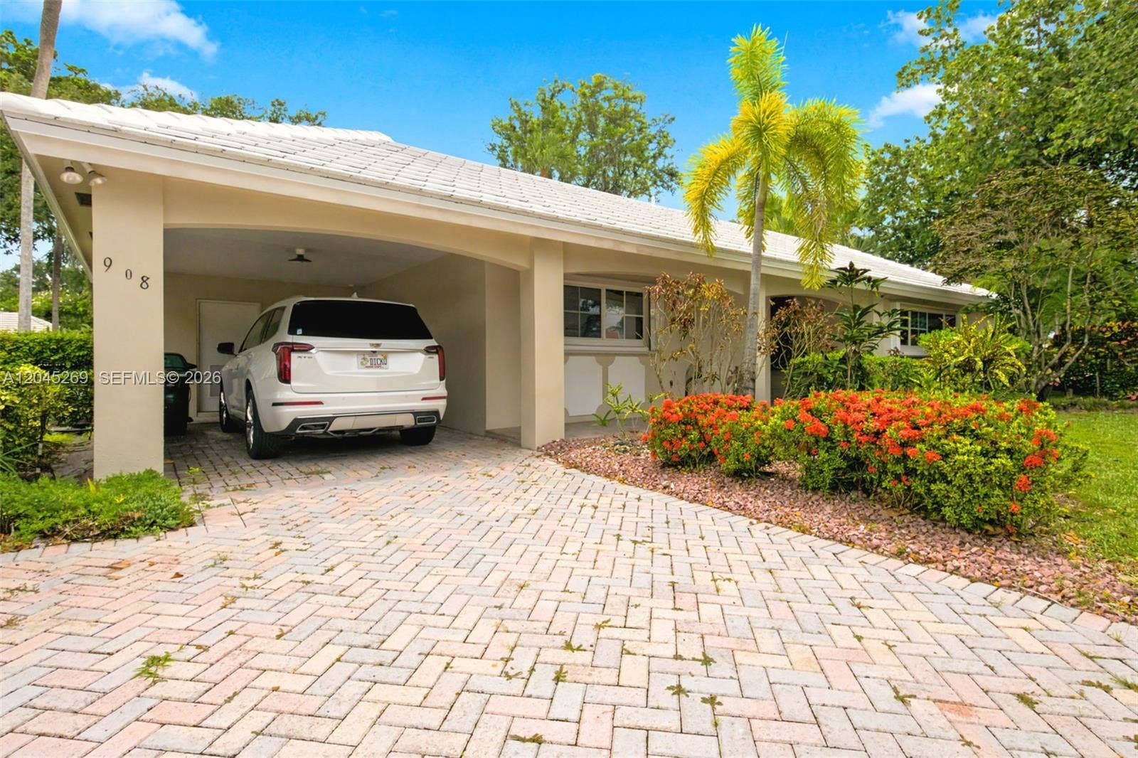 908 Cypress Terrace, #V57, Pompano Beach, FL 33069 carport, paver drive way