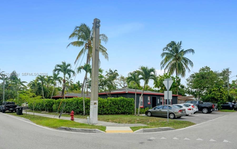 Property photo for 620 SW 7th Street, #16, Fort Lauderdale, FL