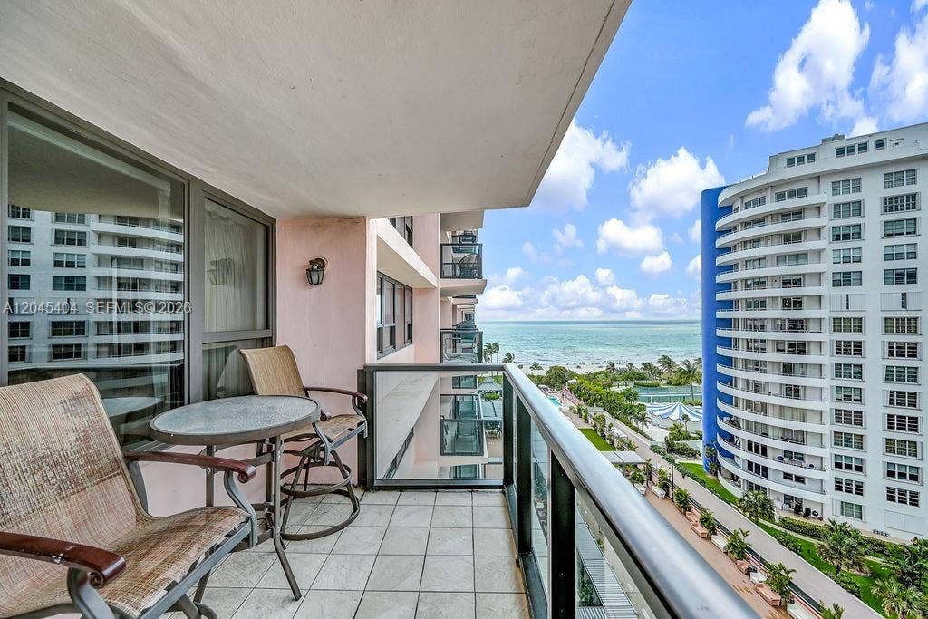 5225 Collins Avenue, #1117, Miami Beach, FL 33140 Photo 6