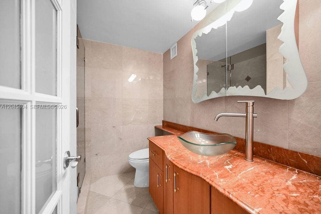 5225 Collins Avenue, #1117, Miami Beach, FL 33140 Photo 16