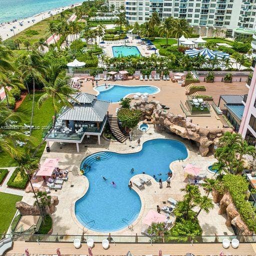 5225 Collins Avenue, #1117, Miami Beach, FL 33140 Photo 1
