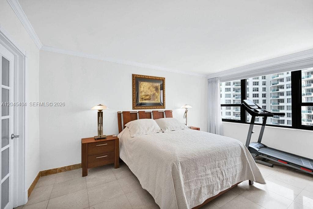 5225 Collins Avenue, #1117, Miami Beach, FL 33140 Photo 11