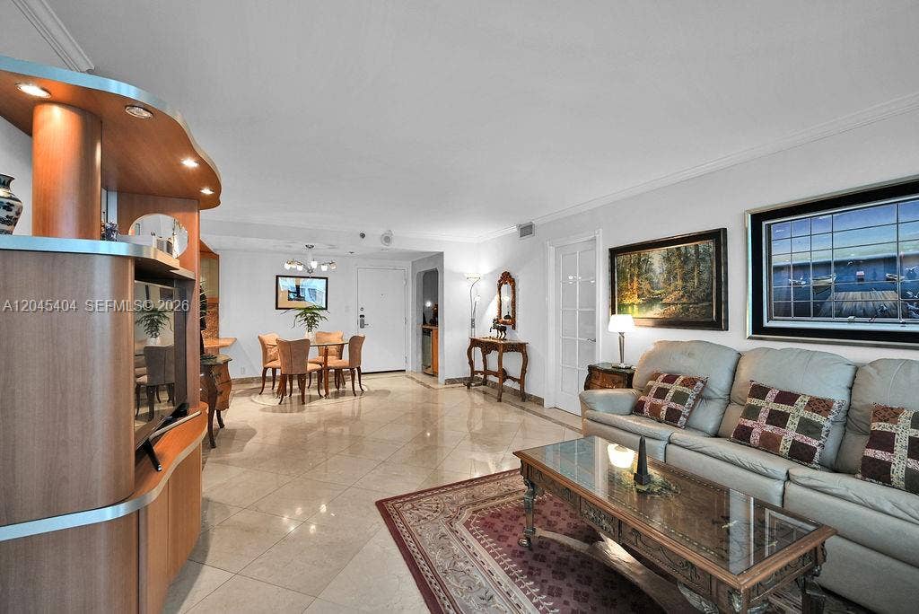 5225 Collins Avenue, #1117, Miami Beach, FL 33140 Photo 22