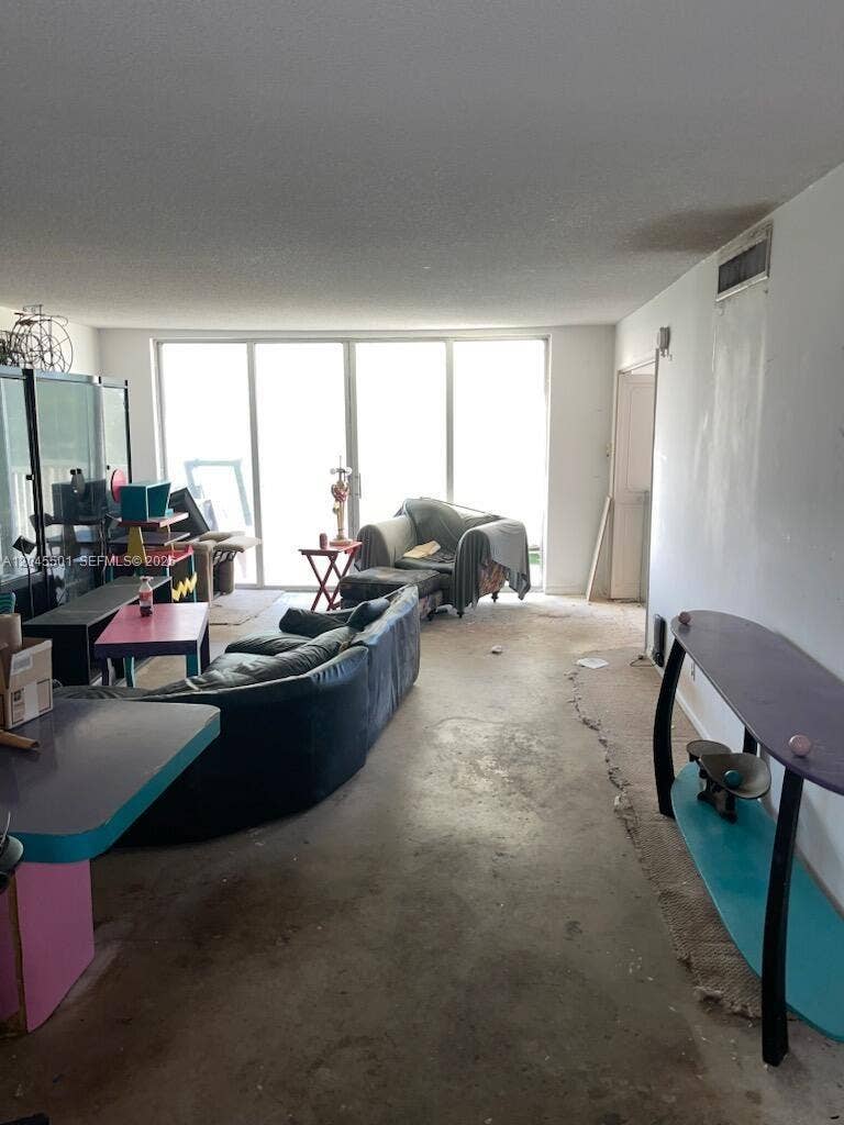 3090 N Course Drive, #401, Pompano Beach, FL 33069 Photo 4