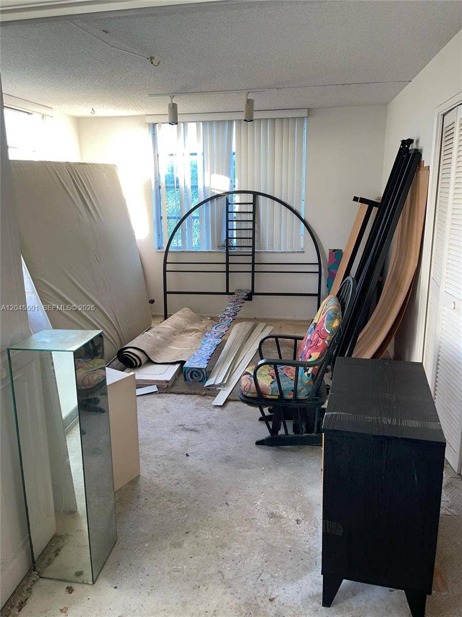 3090 N Course Drive, #401, Pompano Beach, FL 33069 Photo 2