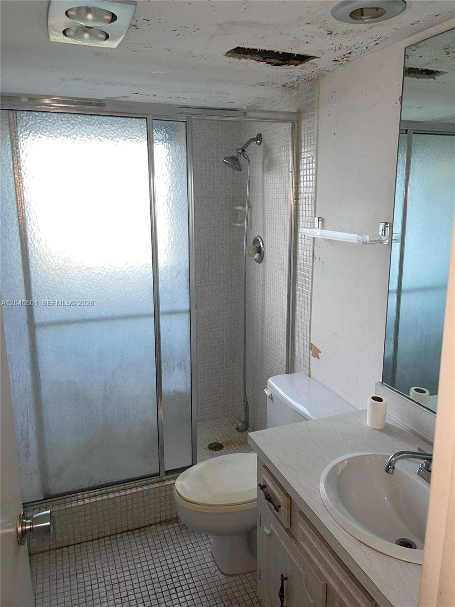3090 N Course Drive, #401, Pompano Beach, FL 33069 Photo 3