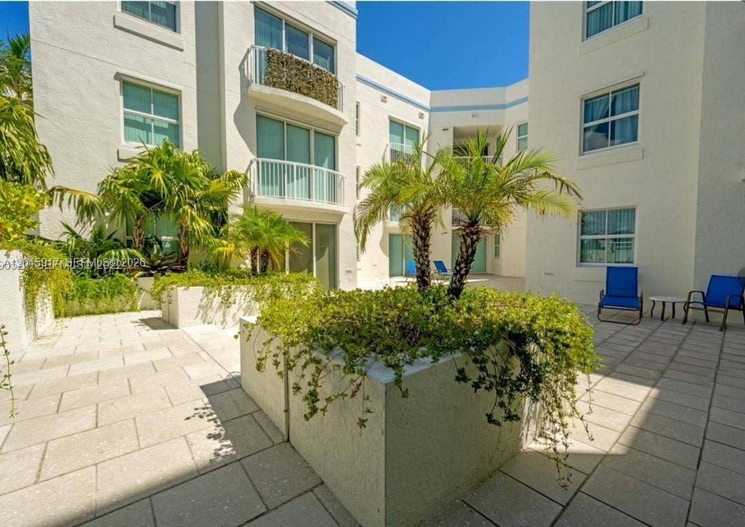 9172 Collins Avenue, #218, Surfside, FL 33154 Photo 22