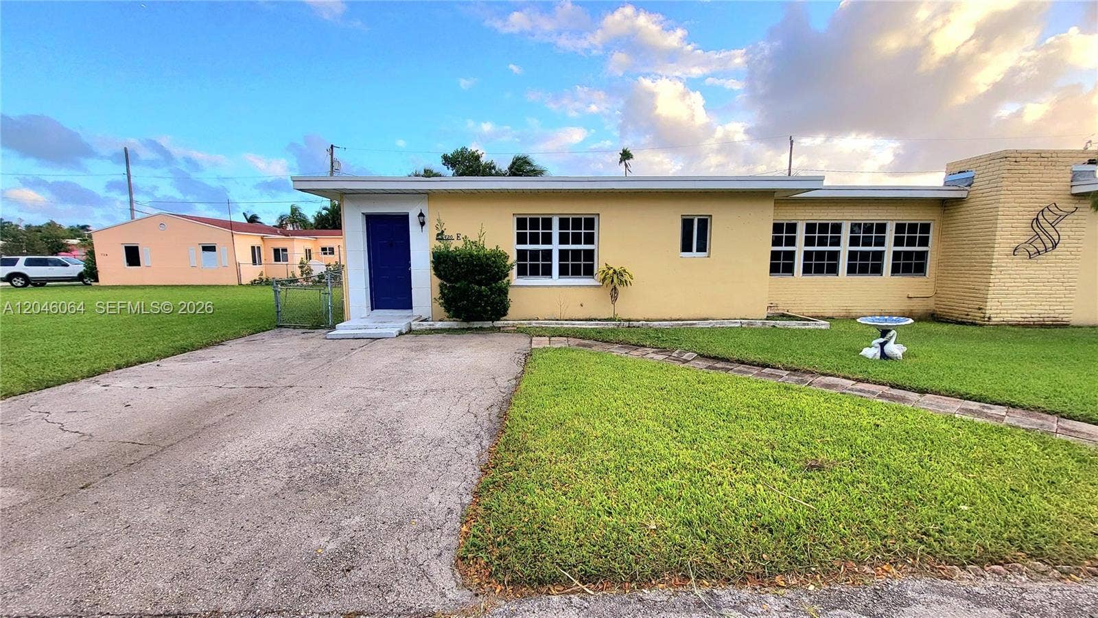 720 NE 5th Street, #1-1, Hallandale Beach, Hallandale Beach, FL 33009 Photo 1