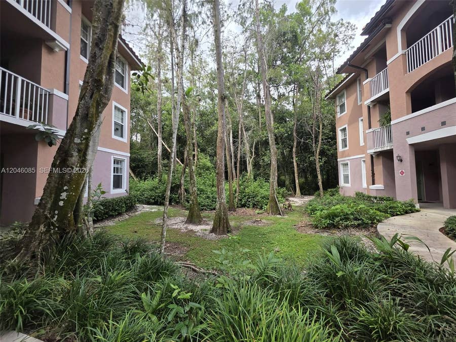 Property photo for 6902 W Sample Road, #6902, Coral Springs, FL