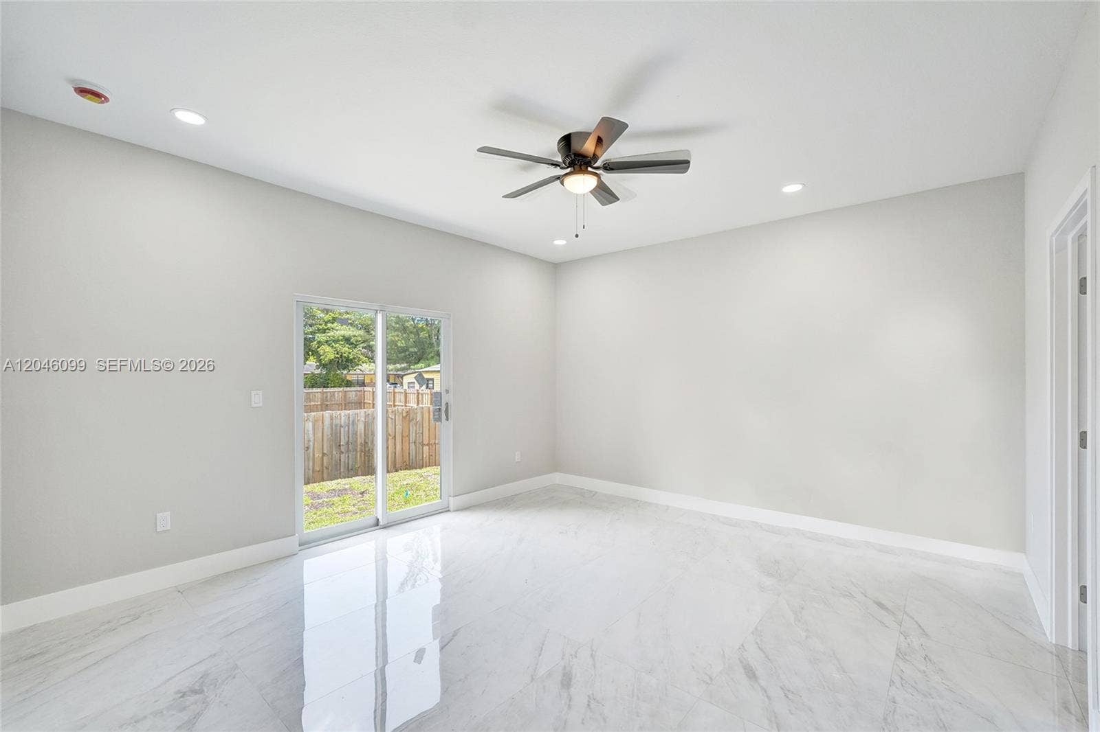 211 NW 14th Court, Dania Beach, FL 33004 Photo 12