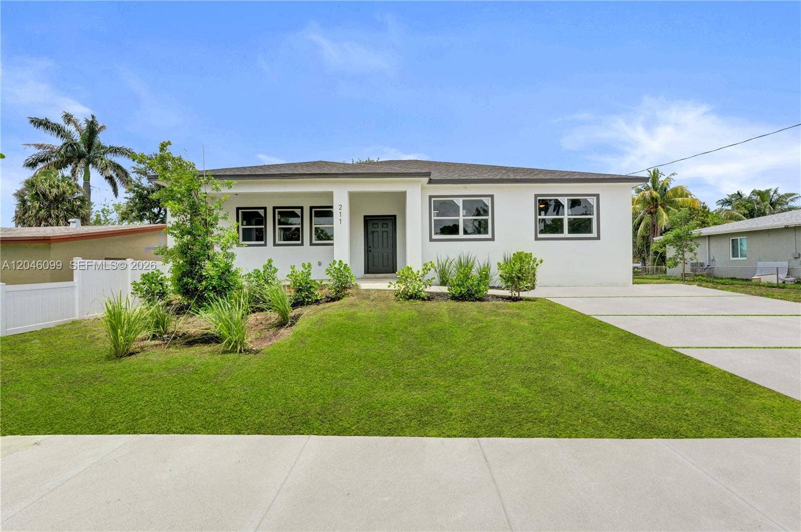211 NW 14th Court, Dania Beach, FL 33004 Photo 1