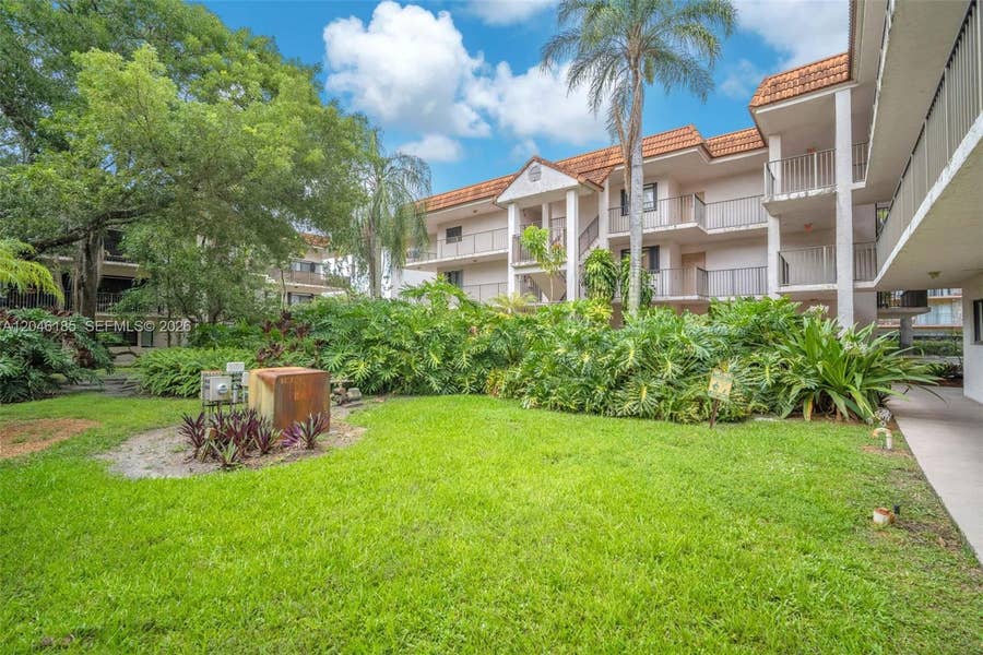 Property photo for 4720 SW 62nd Way, #103, Davie, FL