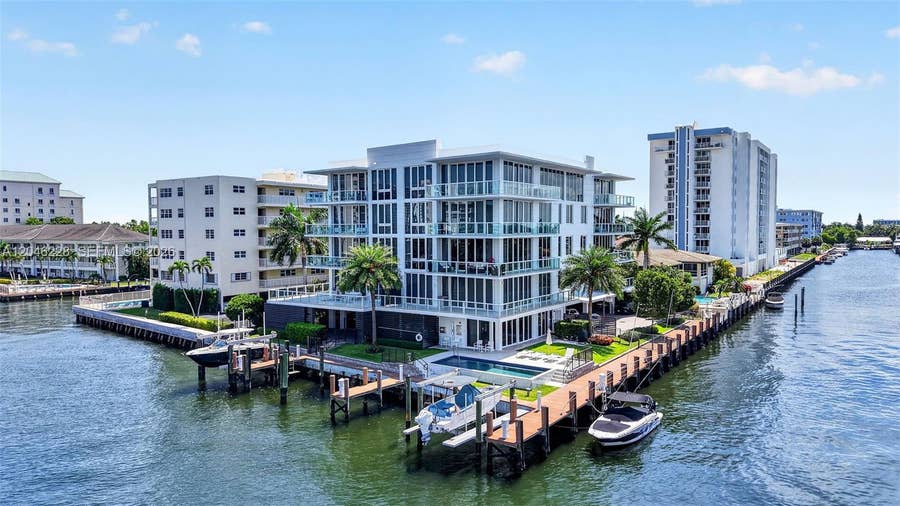 Property photo for 2895 NE 33rd Court, #3A, Fort Lauderdale, FL