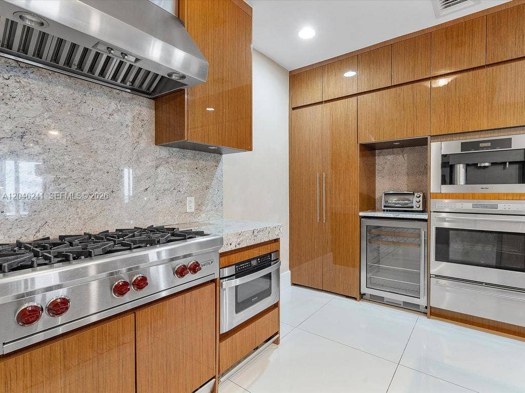 9705 Collins Avenue, #1804N, Bal Harbour, FL 33154 Photo 31