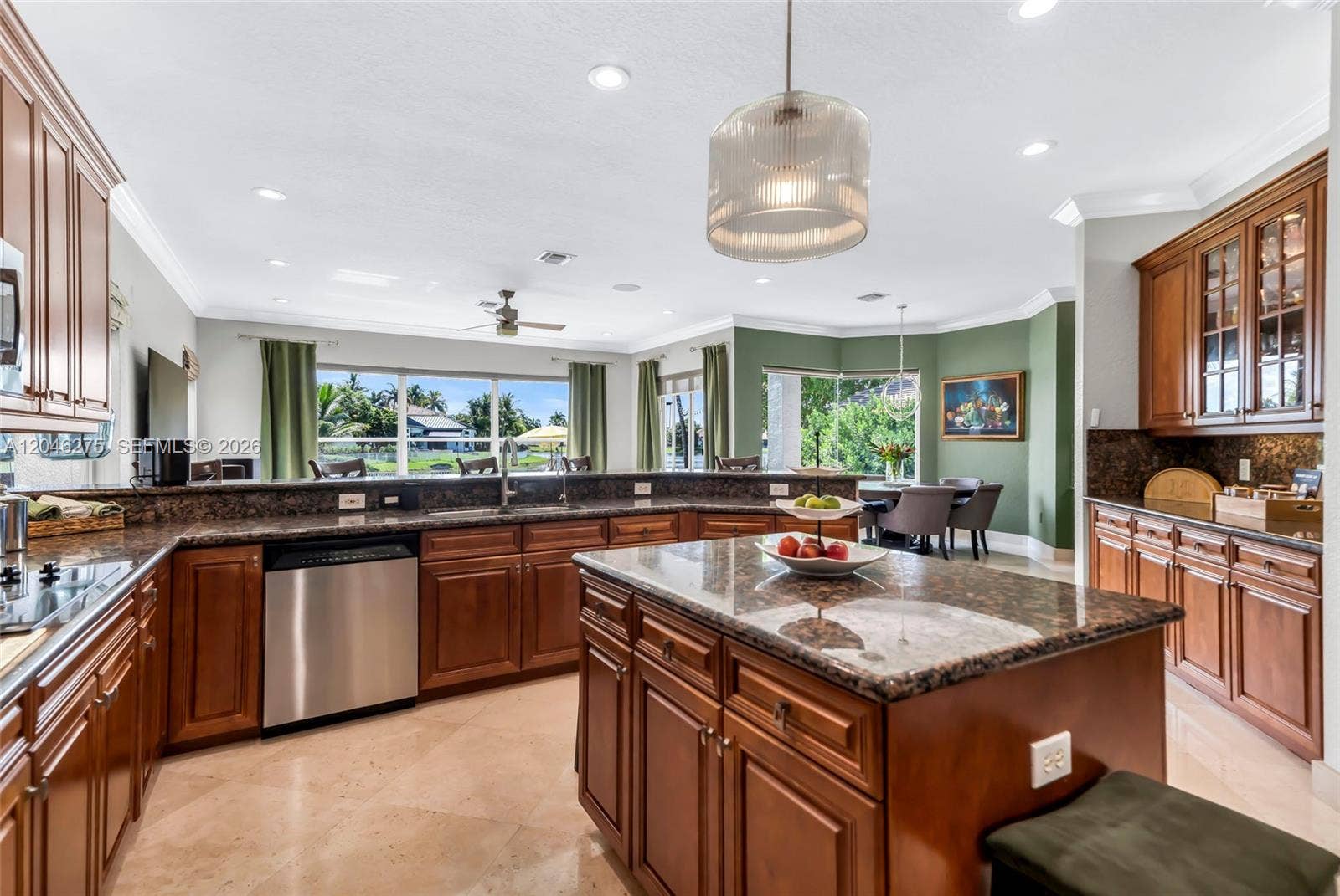 4135 SW 186th Way, Miramar, FL 33029 Photo 10