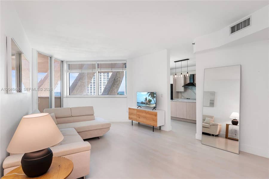 Property photo for 300 S Pointe Drive, #907, Miami Beach, FL