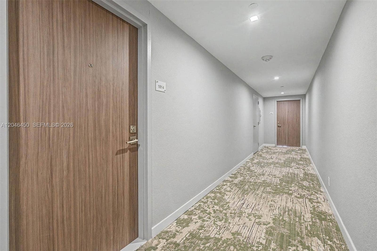 2555 Collins Avenue, #1814, Miami Beach, FL 33140 Renovated Hallways