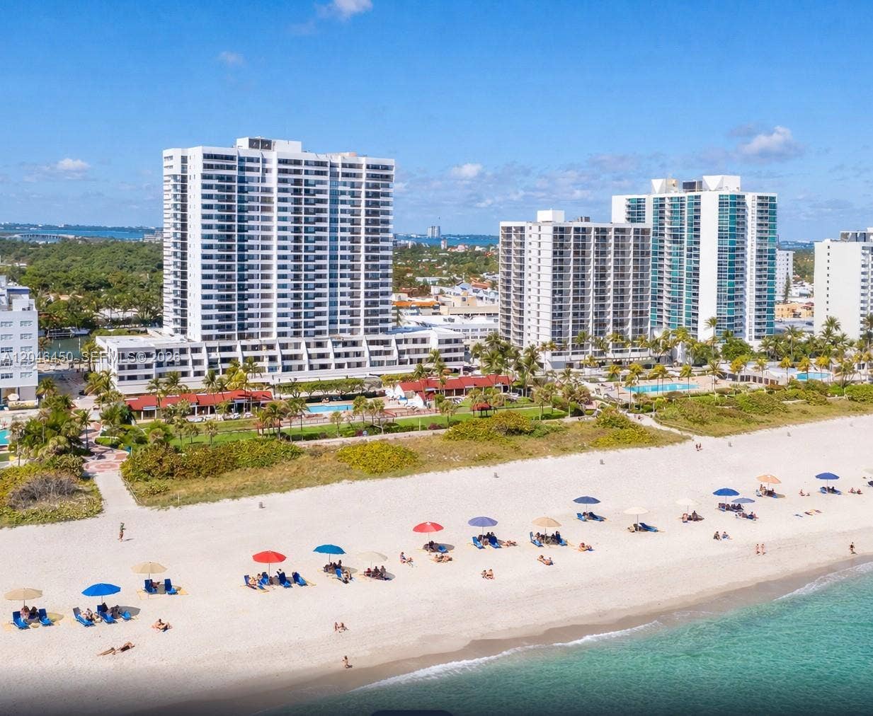 2555 Collins Avenue, #1814, Miami Beach, FL 33140 Oceanfront Beach view