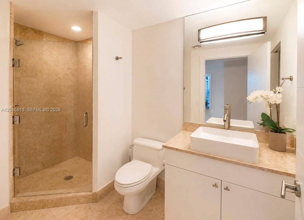 4775 Collins Avenue, #2407, Miami Beach, FL 33140 Photo 15
