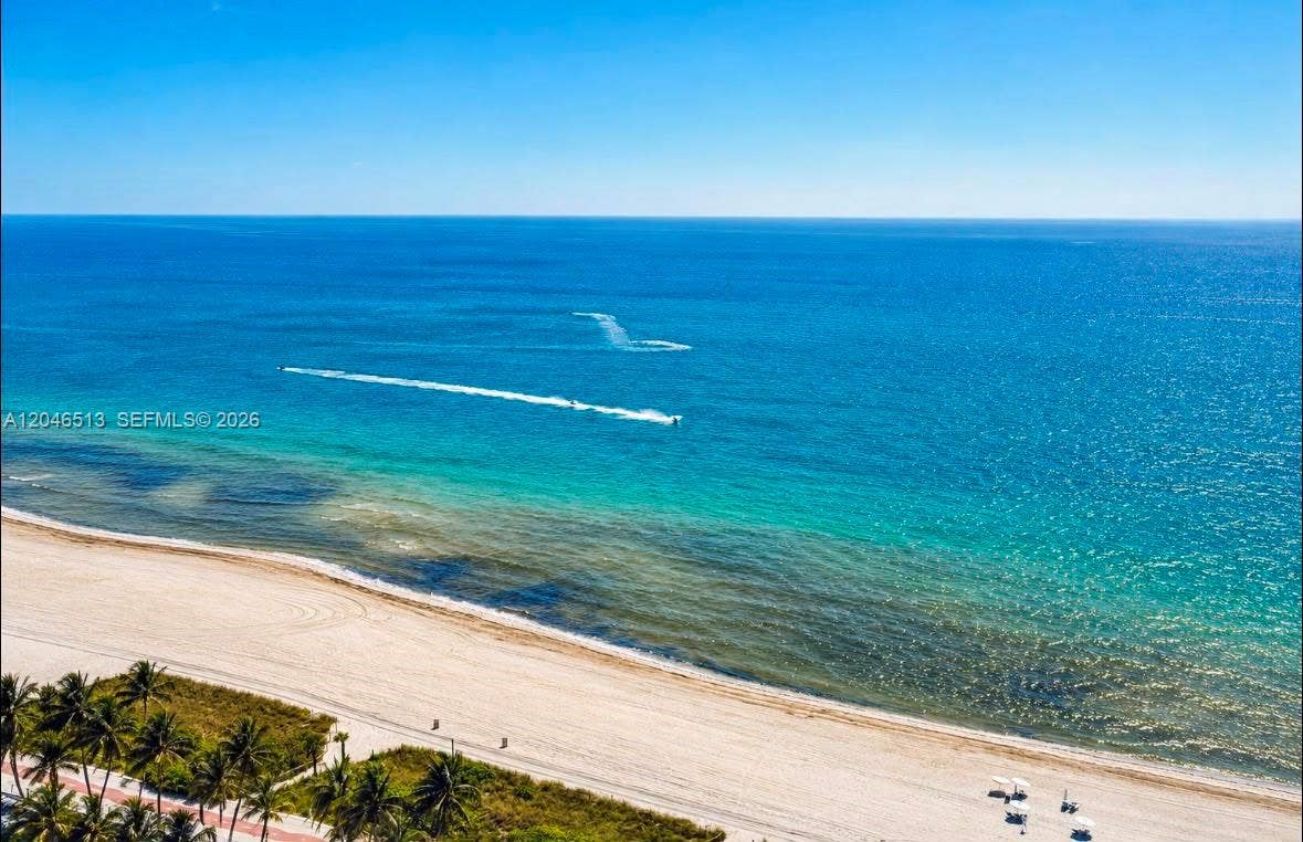 4775 Collins Avenue, #2407, Miami Beach, FL 33140 Photo 7