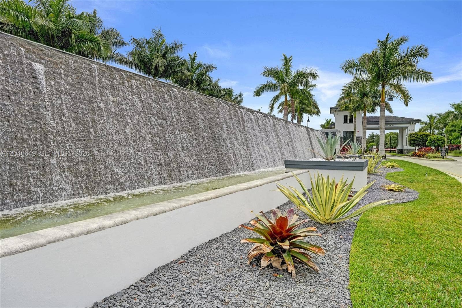 8147 Juniper Drive, Parkland, FL 33067 Entrance