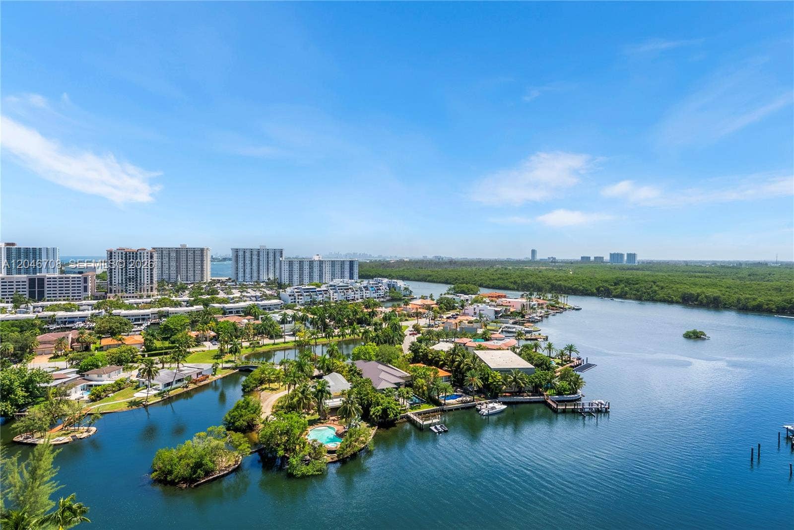 330 Sunny Isles Boulevard, #5-1708, Sunny Isles Beach, FL 33160 Photo 3