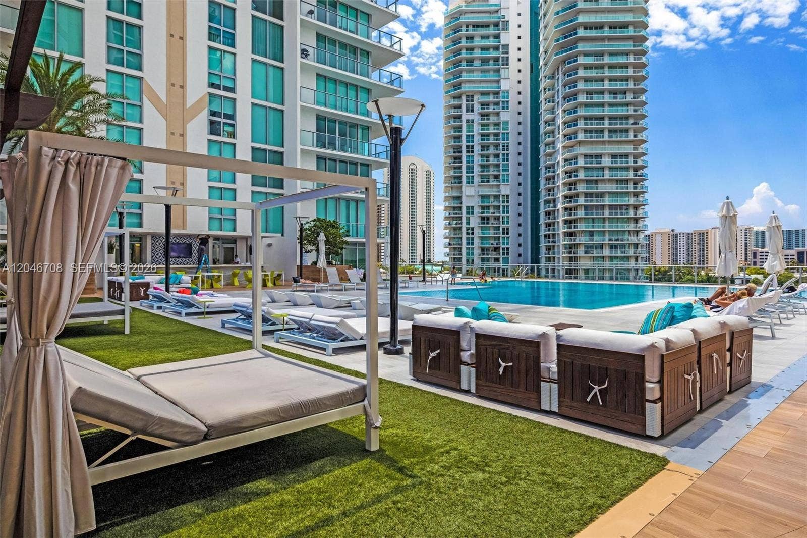 330 Sunny Isles Boulevard, #5-1708, Sunny Isles Beach, FL 33160 Photo 36