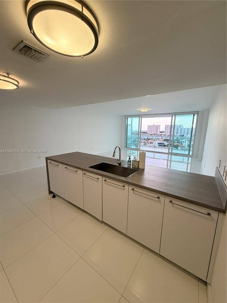 Property photo for Sunny Isles Beach, FL