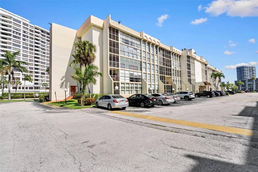 Property photo for 501 Three Islands Boulevard, #518, Hallandale Beach, FL
