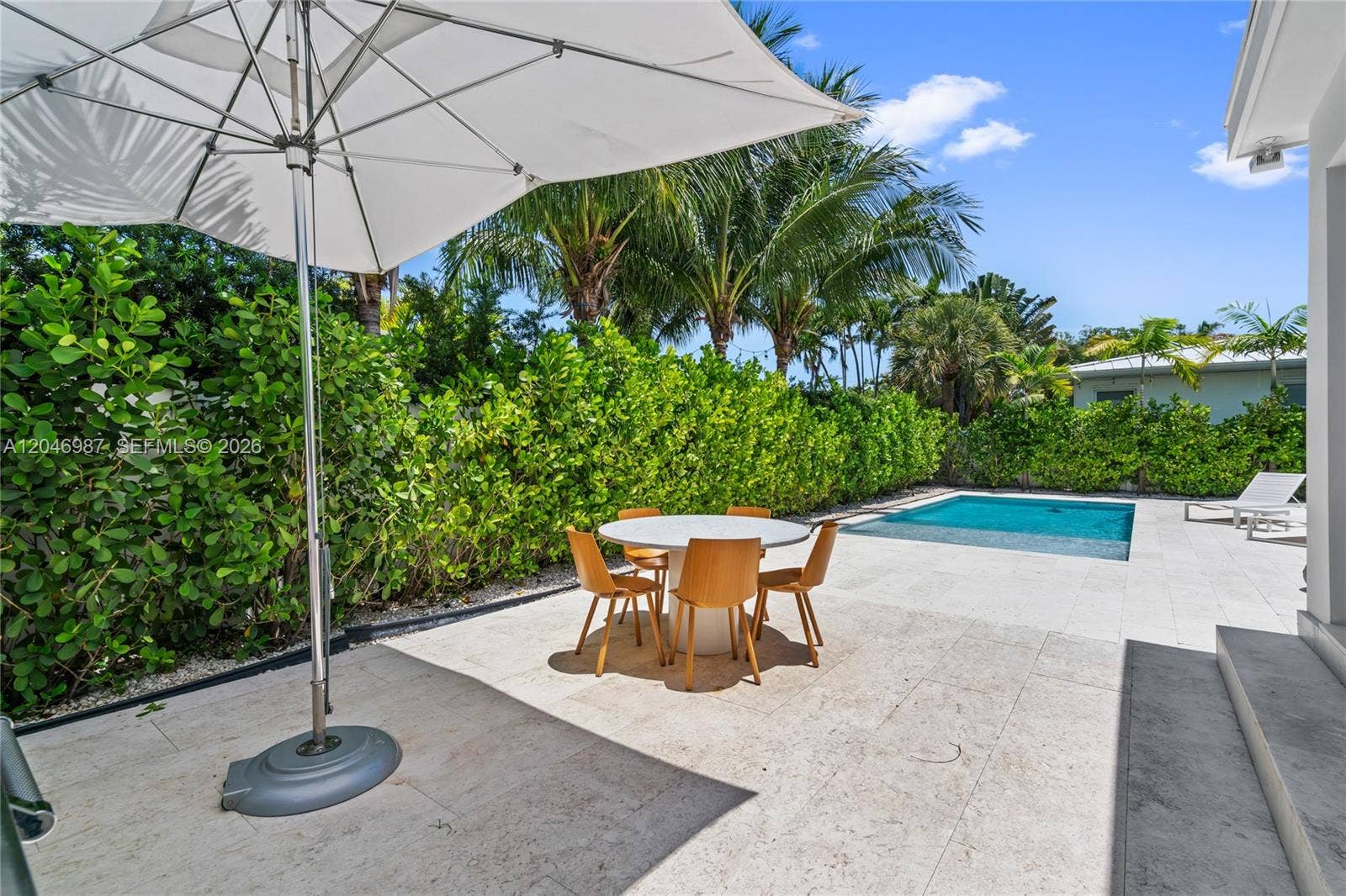9033 Emerson Avenue, Surfside, FL 33154 Photo 26