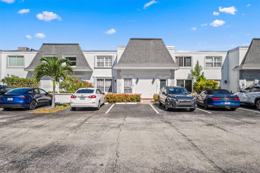 Property photo for 801 NE 27th Avenue, Hallandale Beach, FL