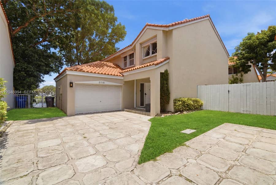 Property photo for 3715 Valais Drive, Hollywood, FL