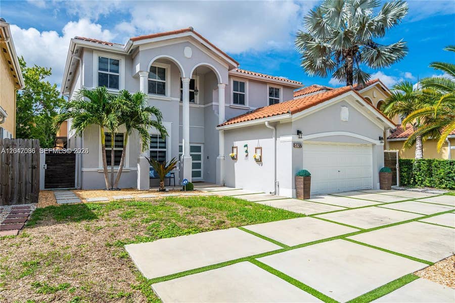 Property photo for 15877 SW 61st Way, Miami, FL