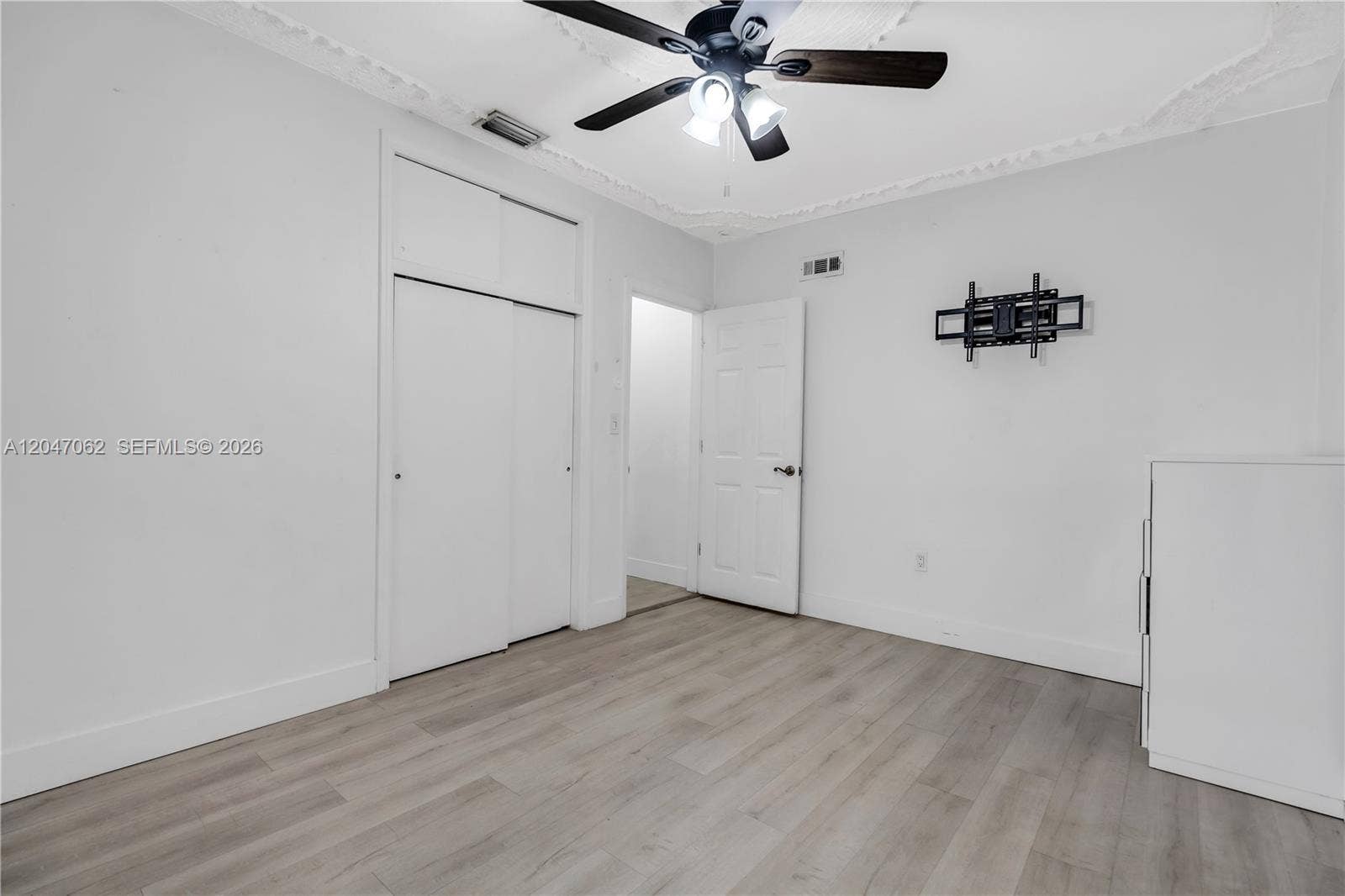 7630 Plantation Boulevard, Miramar, FL 33023 Photo 17