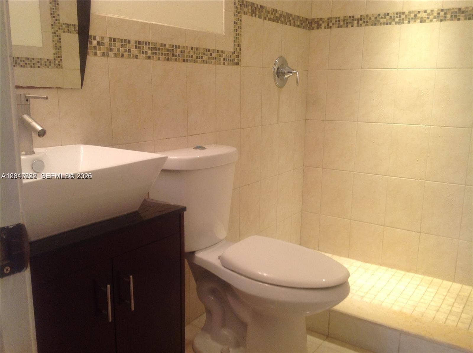 153 Lakeview Drive, #104, Weston, Weston, FL 33326 Photo 16
