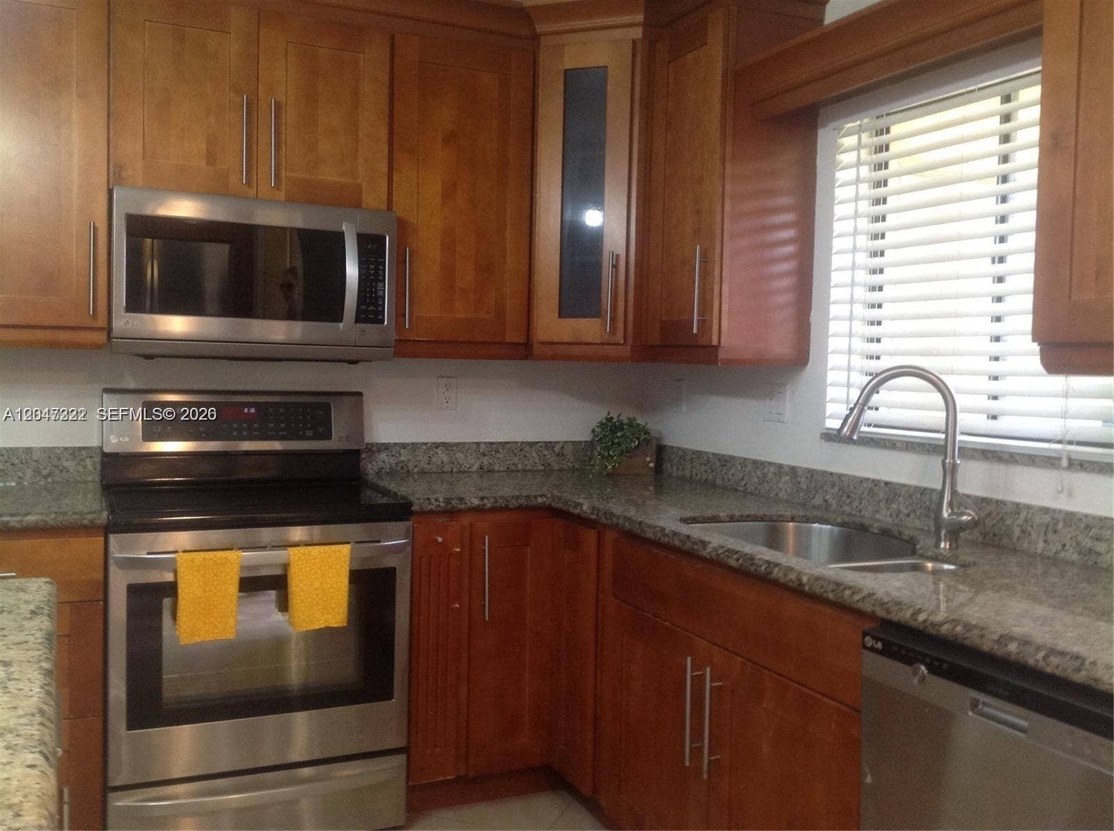 153 Lakeview Drive, #104, Weston, Weston, FL 33326 Photo 6
