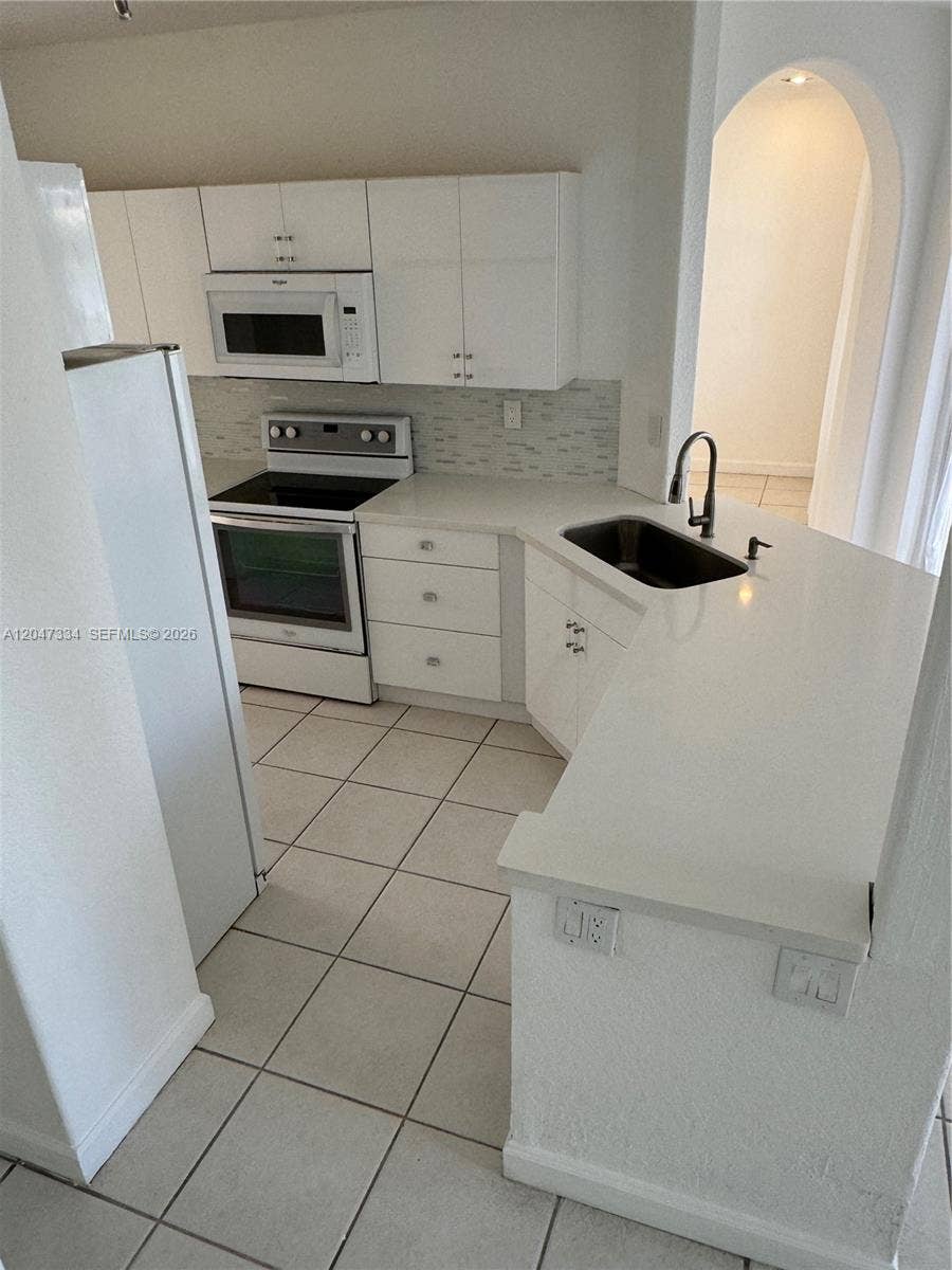 3523 SW 169th Terrace, Miramar, FL 33027 Photo 12